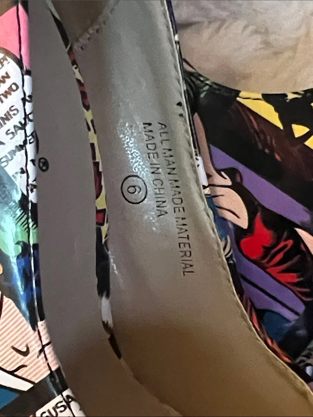 Comic Book Print Patent Leather Stiletto Heel Platform Pumps Size 6 NWT